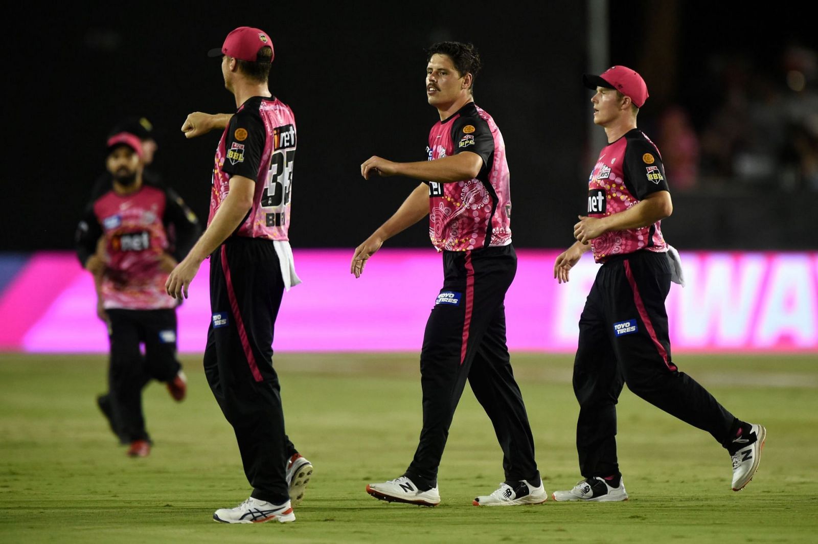 BBL11 Fantasy Tips: Renegades vs Sixers